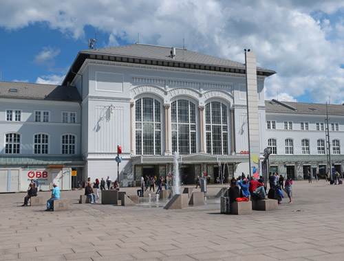 Guide to Transportation Services in Salzburg Austria